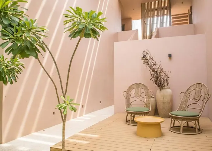 Tranquil Loft In The Heart Of With Private Balcony *
